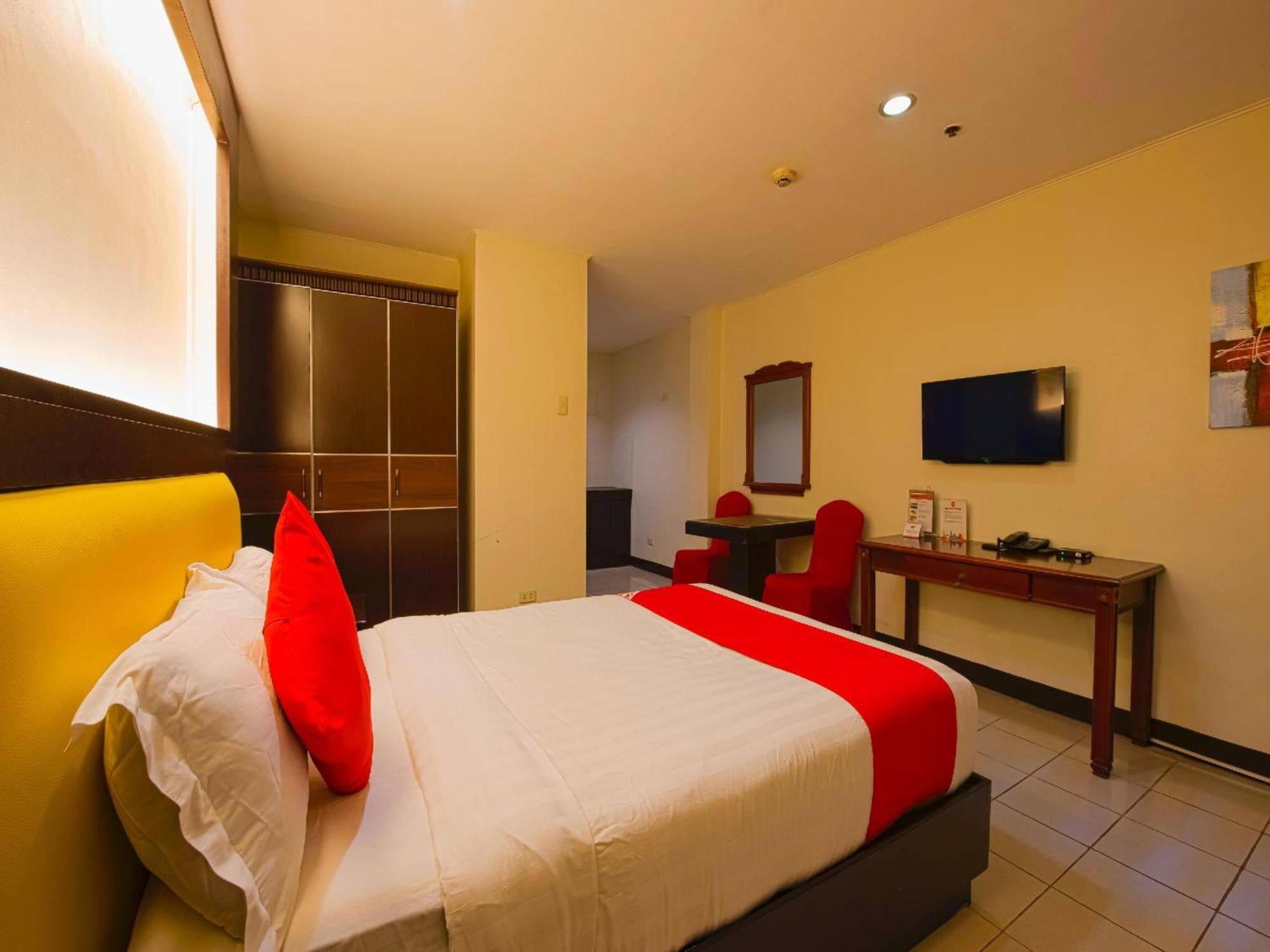 Hotel Oyo 115 Northridge Mansions à Quezon City Extérieur photo