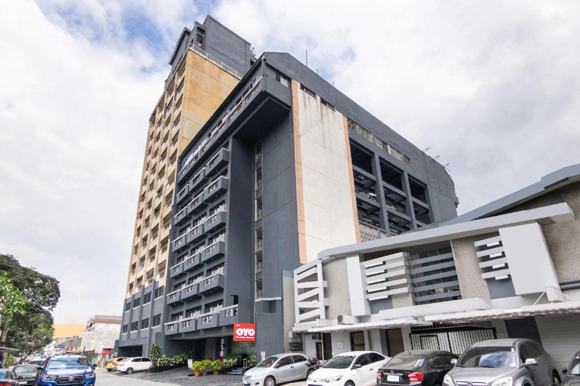 Hotel Oyo 115 Northridge Mansions à Quezon City Extérieur photo