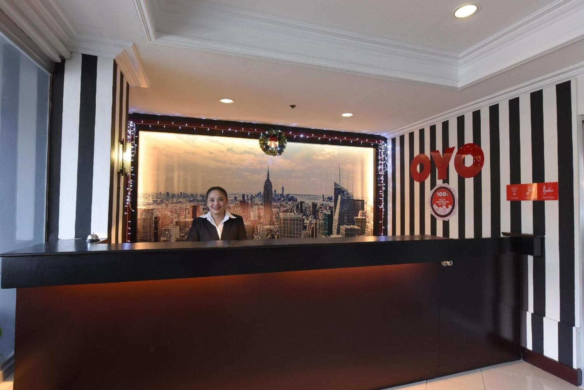 Hotel Oyo 115 Northridge Mansions à Quezon City Extérieur photo