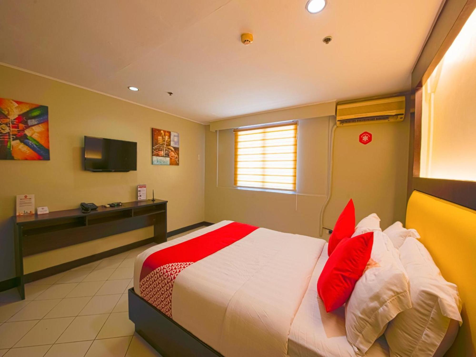 Hotel Oyo 115 Northridge Mansions à Quezon City Extérieur photo